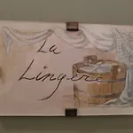 Couette-café Au Château 3*