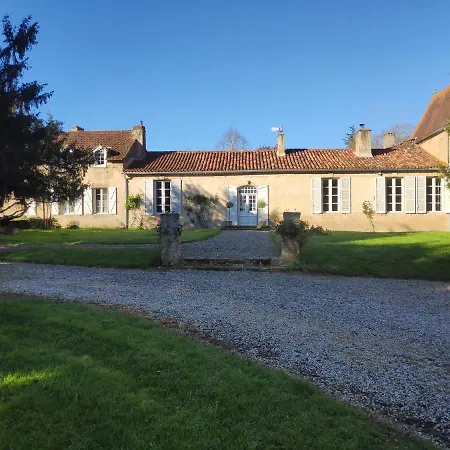 朱依拉科城堡住宿加早餐旅馆 3* Juillac (Gers)