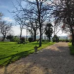 朱依拉科城堡住宿加早餐旅馆 3*