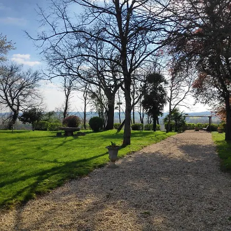 Au Chateau 3*