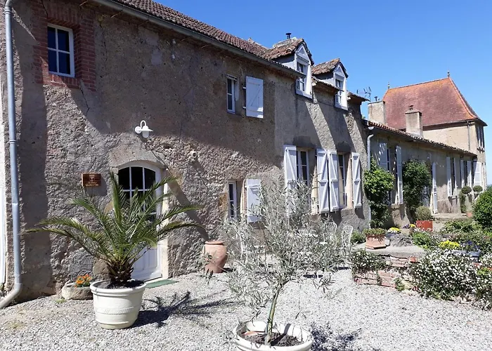 Au Chateau Bed and breakfast